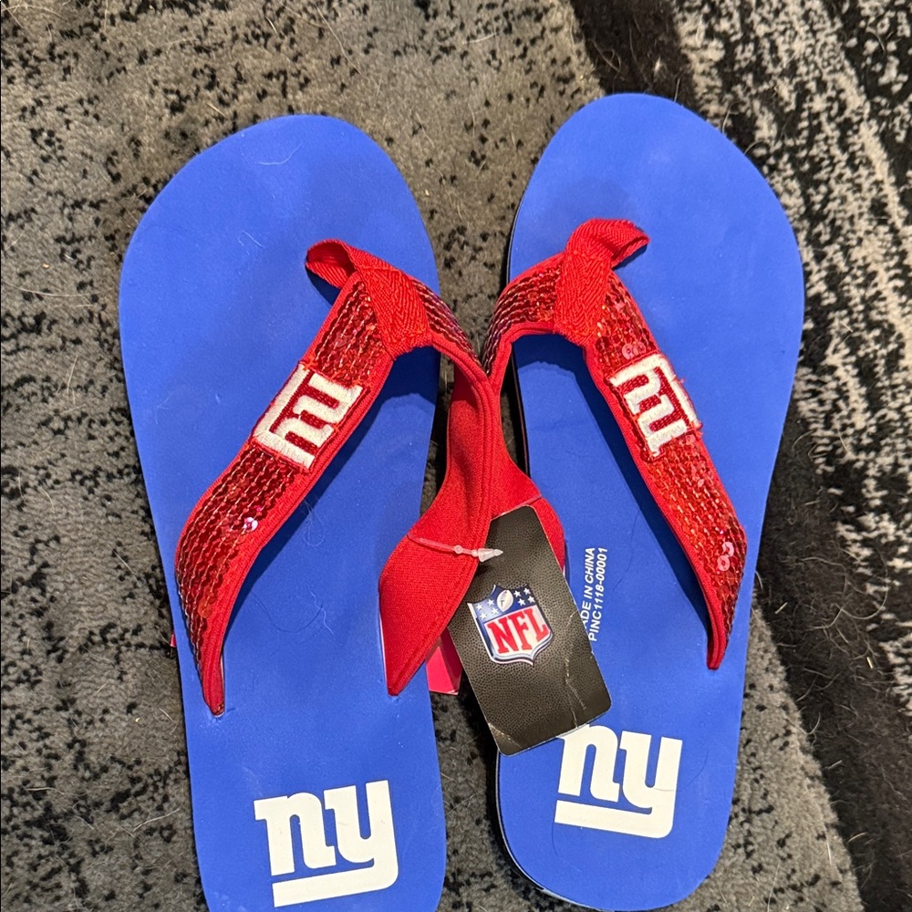 NFL NYGiants Flip Flops . Very comfortable n squishy soft insoles. BNWTags